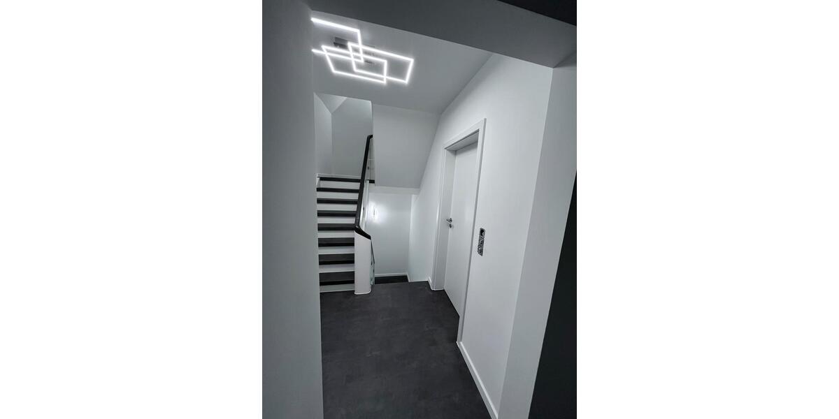 Einfamilienhaus Lippstadt - 5 Zimmer, 100 m&sup2;, 1.600&euro; | Angebot:25208881