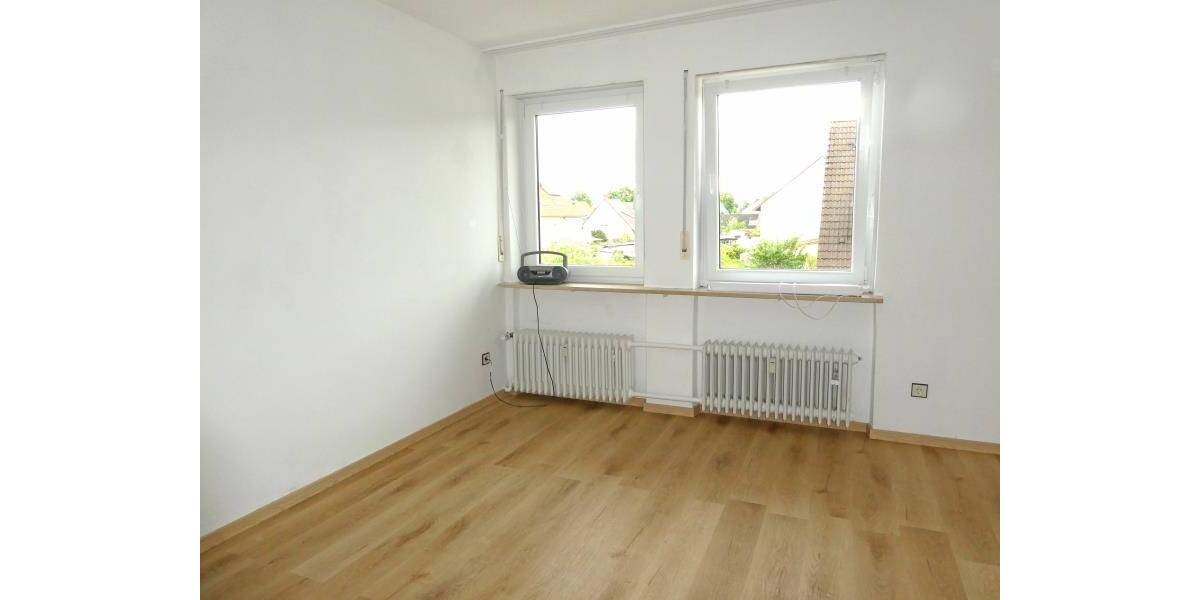 Etagenwohnung Nürnberg Werderau - 3 Zimmer, 85 m&sup2;, 880&euro; | Angebot:26486971