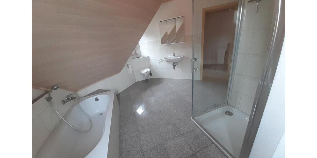 Erdgeschoßwohnung Weihenzell - 5 Zimmer, 145 m&sup2;, 1.050&euro; | Angebot:26573314