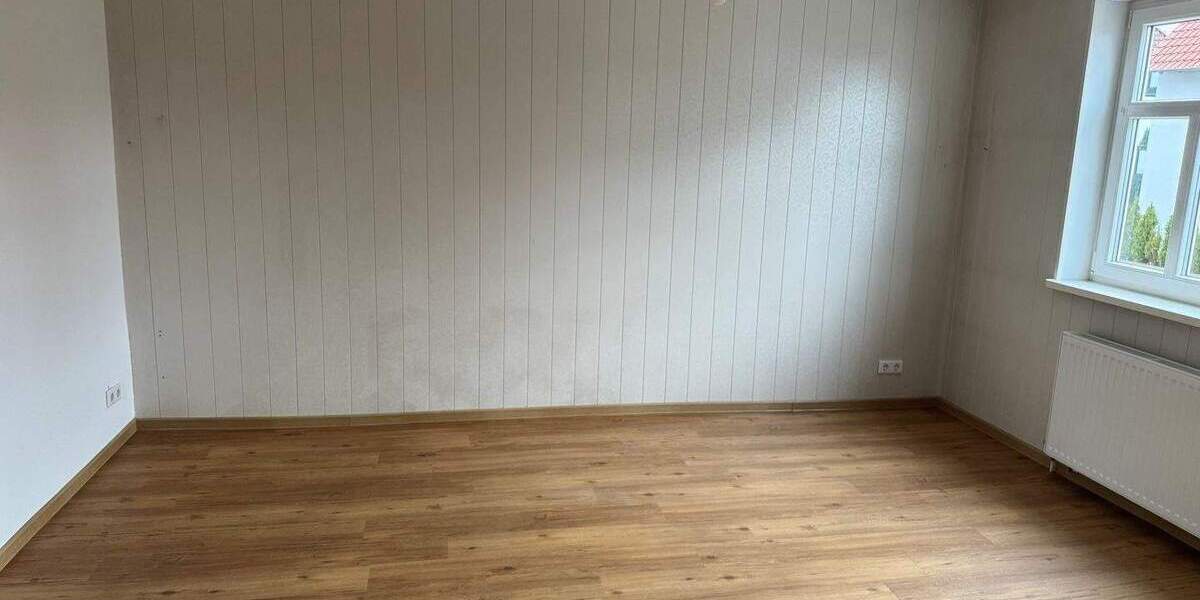 Etagenwohnung Kaufungen Oberkaufungen - 3 Zimmer, 80 m&sup2;, 770&euro; | Angebot:24544168