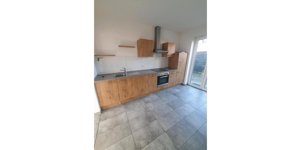 Erdgeschoßwohnung Essen (Oldenburg) - 3 Zimmer, 100 m&sup2;, 880&euro; | Angebot:25455524