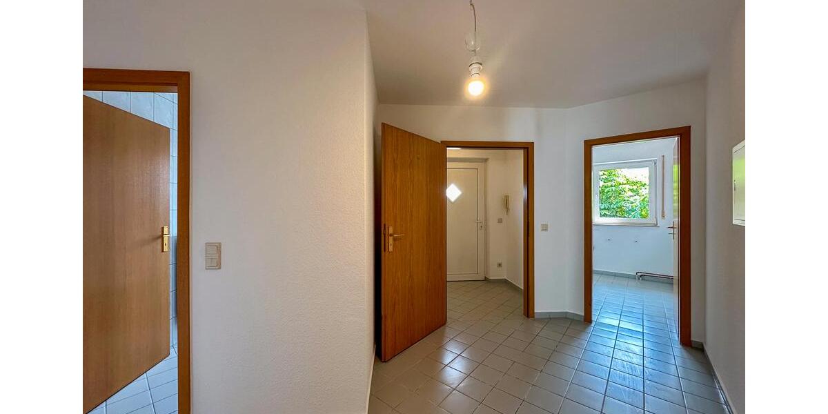 Dachgeschoßwohnung Naumburg (Saale) - 2 Zimmer, 59 m&sup2;, 430&euro; | Angebot:24954278