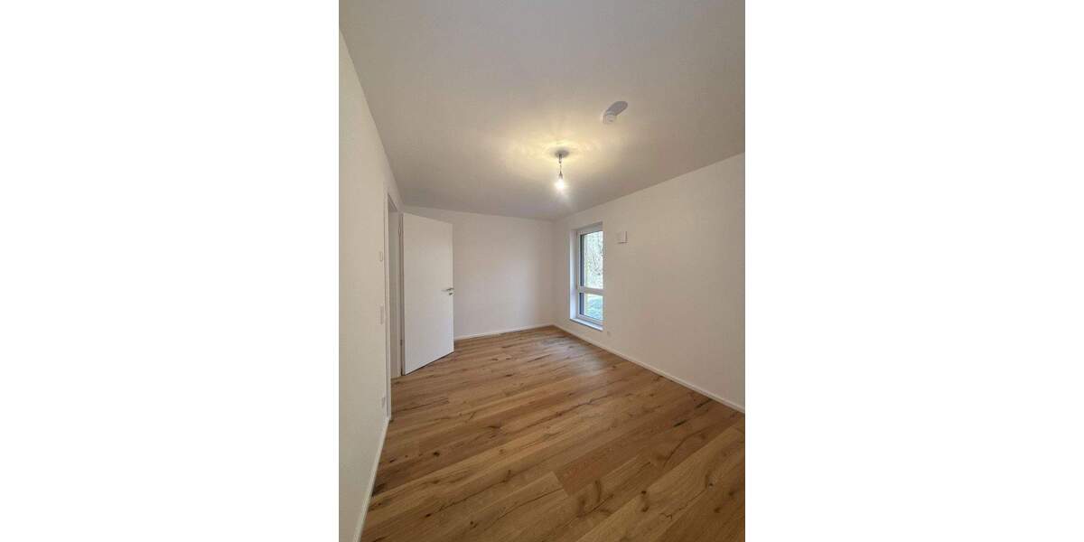 Etagenwohnung Karlsfeld - 4 Zimmer, 117 m&sup2;, 2.395&euro; | Angebot:25918329