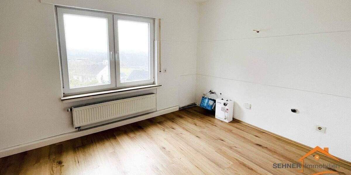 Etagenwohnung Sundern Langscheid - 3 Zimmer, 88 m&sup2;, 780&euro; | Angebot:26712667