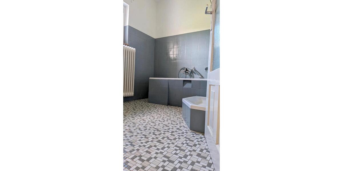 Etagenwohnung Heidenheim an der Brenz - 3 Zimmer, 80 m&sup2;, 800&euro; | Angebot:26598328