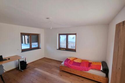 Wohnen auf Zeit Tittmoning - 1 Zimmer, 17 m&sup2;, 550&euro; | Angebot:26357274
