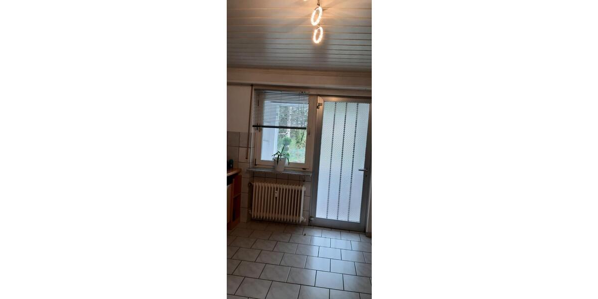 Etagenwohnung Merchweiler - 3 Zimmer, 130 m&sup2;, 680&euro; | Angebot:26354983