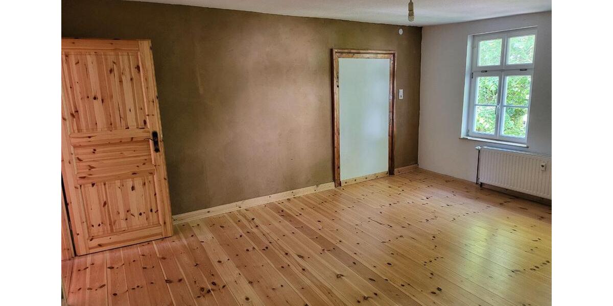 Etagenwohnung Hardegsen - 4 Zimmer, 105 m&sup2;, 660&euro; | Angebot:26287446