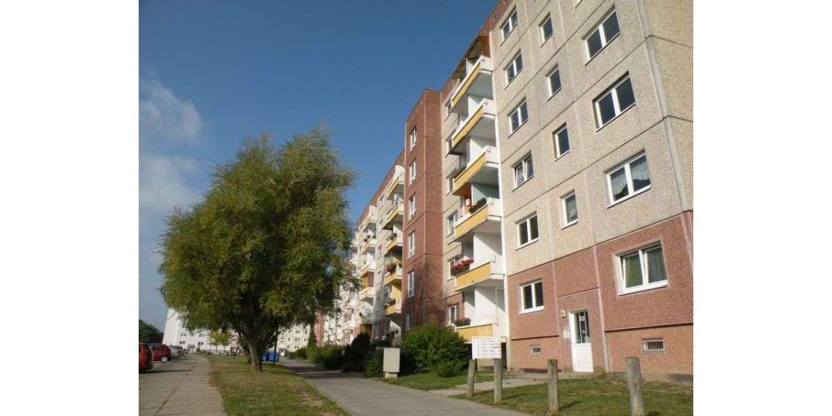 Etagenwohnung Stralsund Grünhufe - 2 Zimmer, 52 m&sup2;, 296&euro; | Angebot:27179465