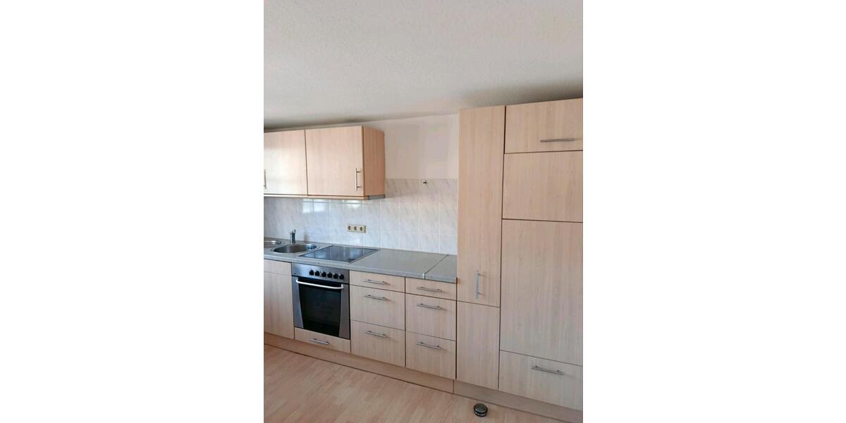 Etagenwohnung Bebra - 5 Zimmer, 100 m&sup2;, 575&euro; | Angebot:26577788
