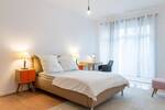 LuxusWohnung mit zwei Zimmern!