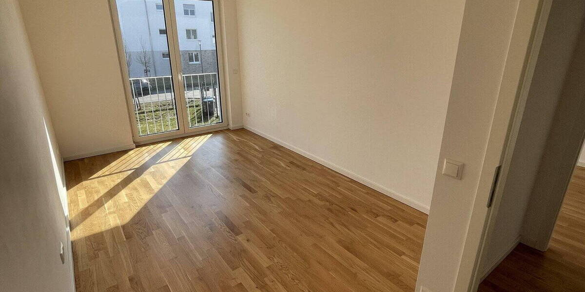 Doppelhaushälfte Schöneiche bei Berlin - 6 Zimmer, 140 m&sup2;, 1.950&euro; | Angebot:25910518