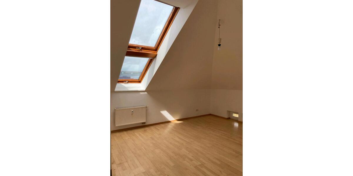 Dachgeschoßwohnung Frankfurt (Oder) Beresinchen - 2 Zimmer, 69 m&sup2;, 430&euro; | Angebot:24663674