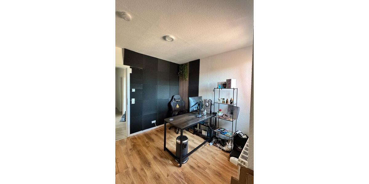 Erdgeschoßwohnung Ihlow - 3 Zimmer, 90 m&sup2;, 720&euro; | Angebot:26632951