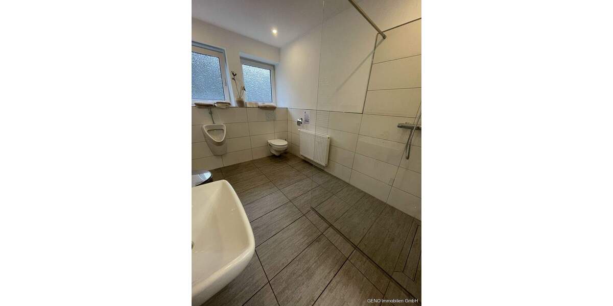 Gewerbeobjekt Ganderkesee Bürstel - 1 Zimmer, 1.960&euro; | Angebot:23960608