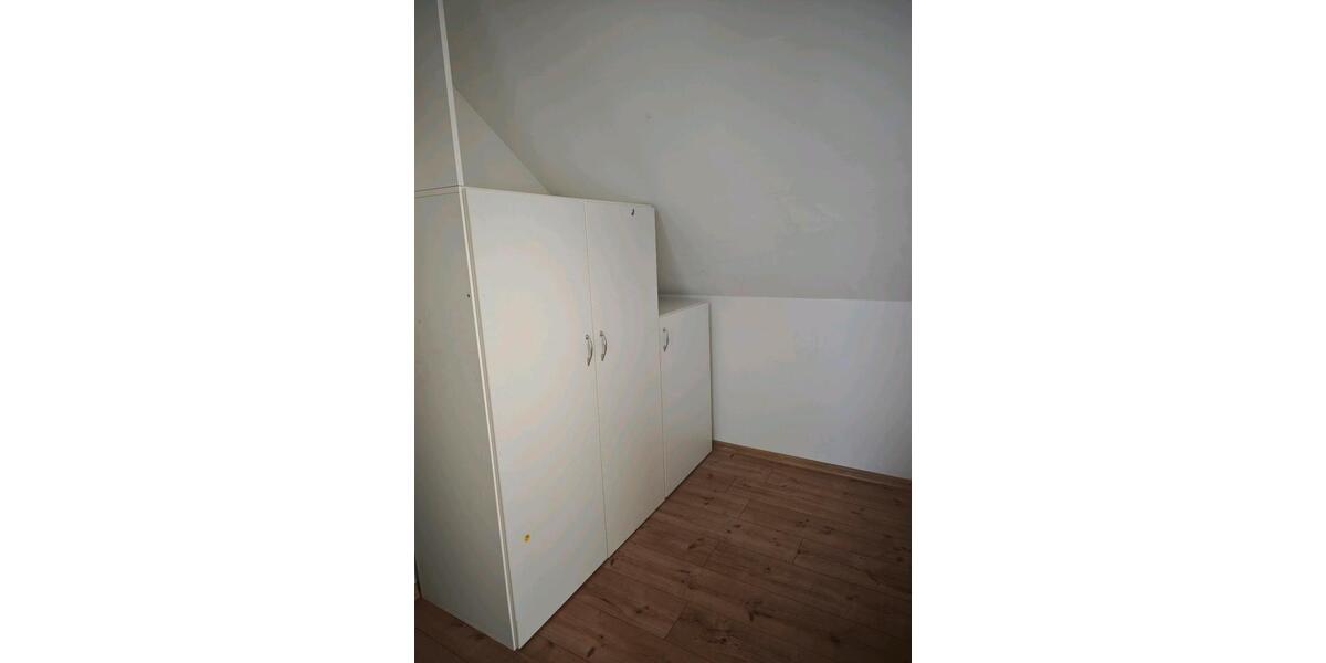Dachgeschoßwohnung Schrobenhausen - 3 Zimmer, 68 m&sup2;, 780&euro; | Angebot:26698855