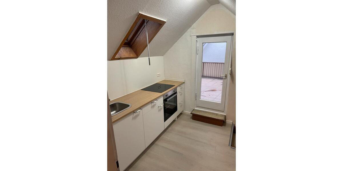 Etagenwohnung Fellbach - 4 Zimmer, 15 m&sup2;, 410&euro; | Angebot:26212061