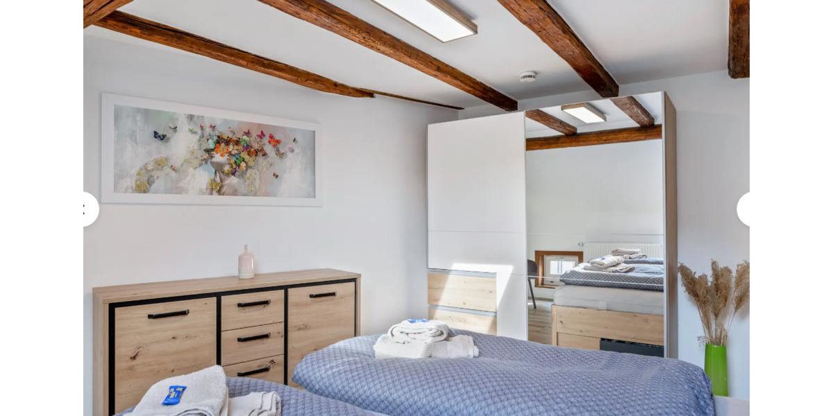 Dachgeschoßwohnung Erfurt - 2 Zimmer, 60 m&sup2;, 1.290&euro; | Angebot:25160940