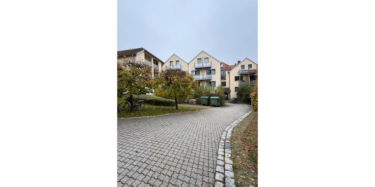 Schöne 1 Zimmer Dachgeschosswohnung 1 zimmer