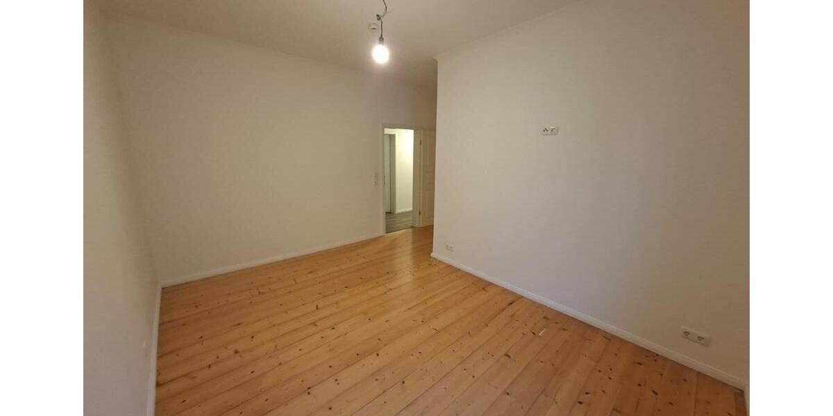 4-Zimmer-Wohnung, mit 2 Kinderzimmern, Fußbodenheizung in SBK 4 zimmer