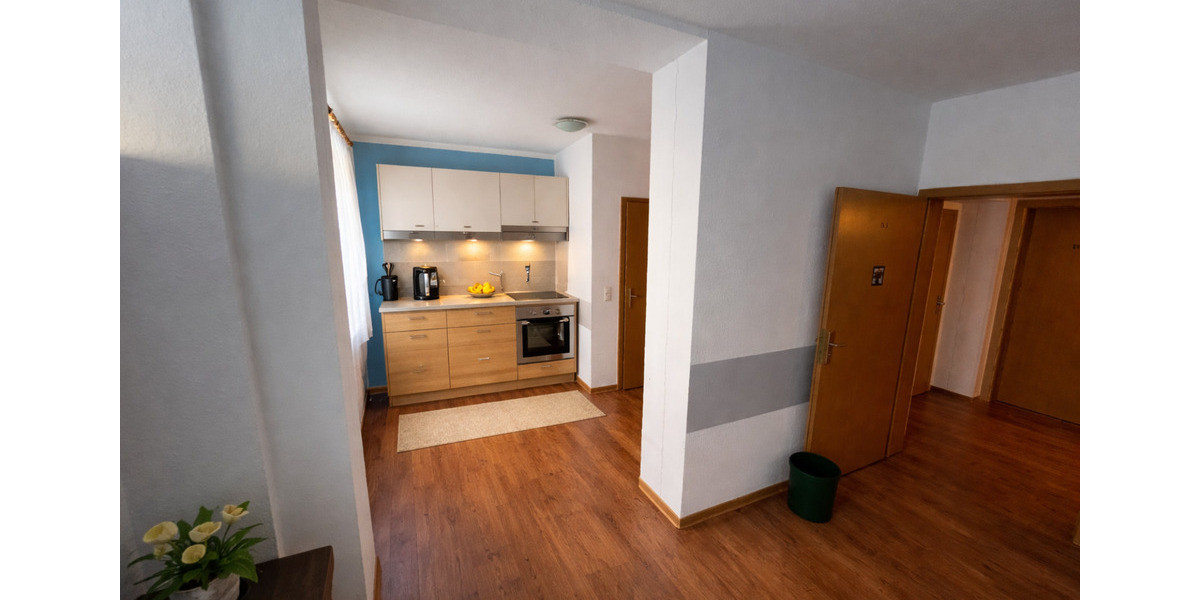 Erdgeschoßwohnung Staßfurt - 1 Zimmer, 27 m&sup2;, 220&euro; | Angebot:25055376