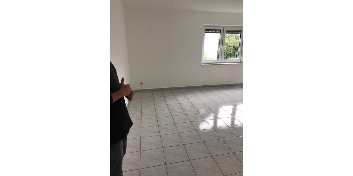 Etagenwohnung Gießen Wieseck - 4 Zimmer, 110 m&sup2;, 1.400&euro; | Angebot:26550213