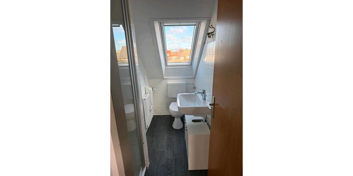 Dachgeschoßwohnung Dornum - 3 Zimmer, 50 m&sup2;, 480&euro; | Angebot:25048491