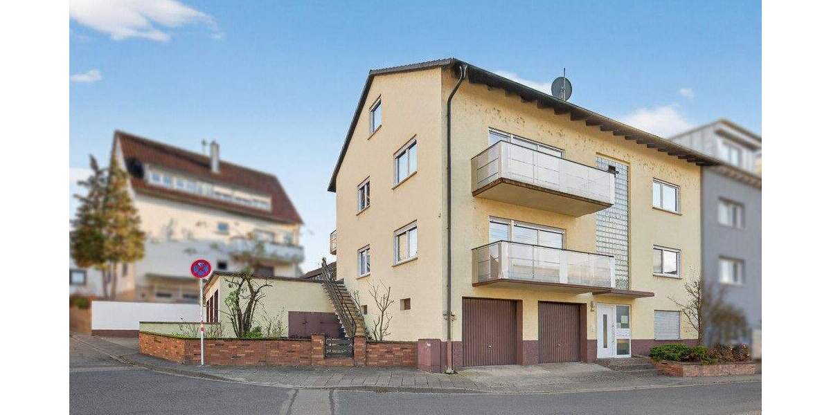 WG - Ready! Viel Platz, viel Licht - 4er WG mit 5 Zimmer möbliert mit 2 Balkonen in Knielingen 5 zimmer