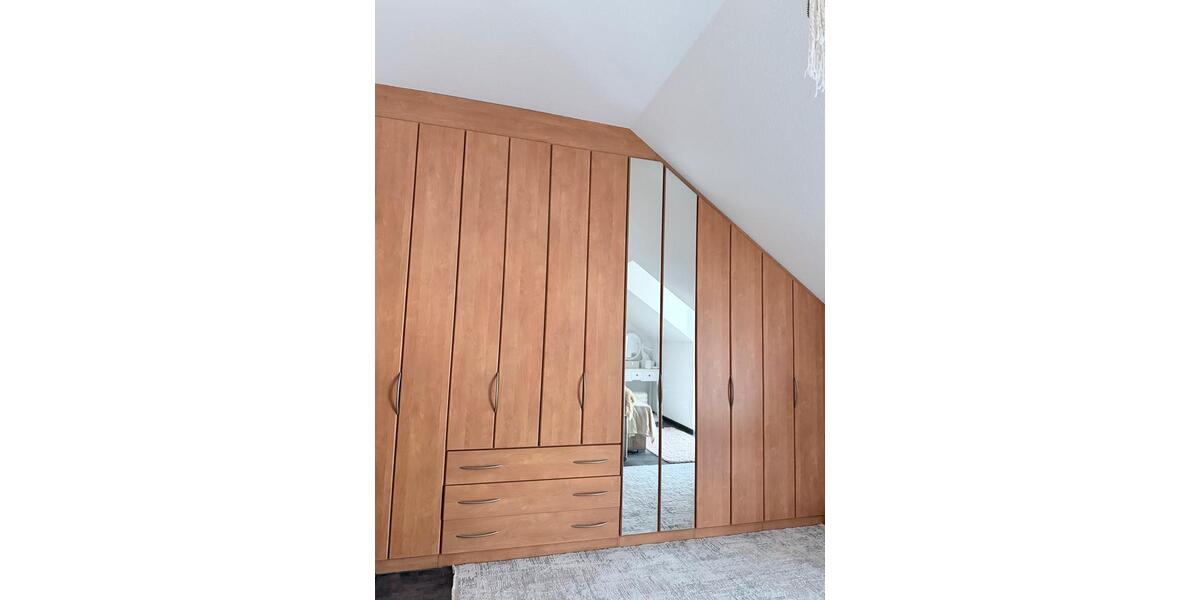 Dachgeschoßwohnung Weißdorf - 2 Zimmer, 75 m&sup2;, 550&euro; | Angebot:26296528