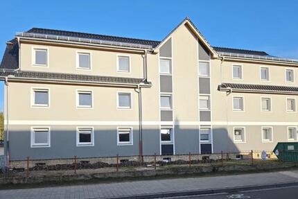 Wohnung Gröningen - 3 Zimmer, 74 m&sup2;, 665&euro; | Angebot:26163551