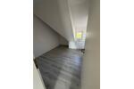 Dachgeschoßwohnung Aalen - 3 Zimmer, 97 m&sup2;, 1.000&euro; | Angebot:27540409