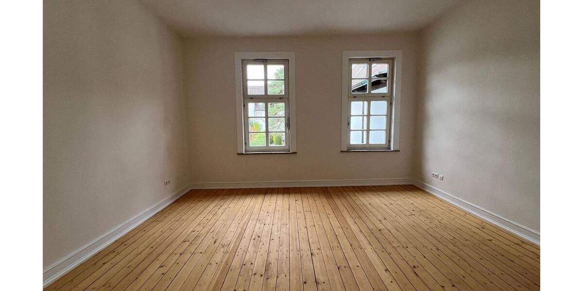 Etagenwohnung Beverungen - 4 Zimmer, 142 m&sup2;, 690&euro; | Angebot:24037556