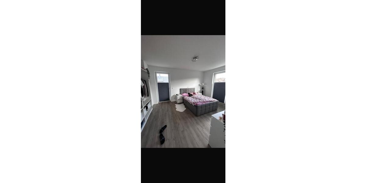 Etagenwohnung Oldenburg Alexandersfeld - 2 Zimmer, 60 m&sup2;, 1.200&euro; | Angebot:26660636