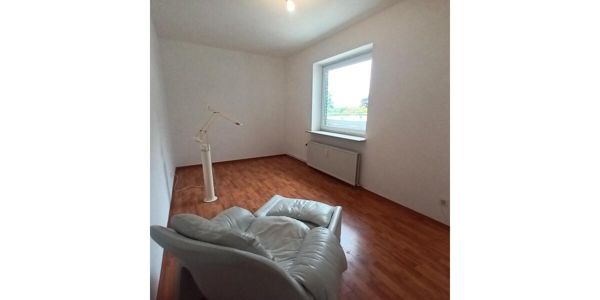 Penthouse, 2,5 Zi, 86 qm, Dachterrasse, befristet auf 2-3 Jahre 2.5 zimmer
