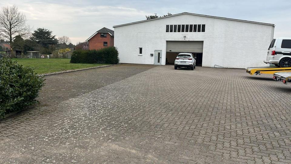 Lagerhalle zu vermieten +-450m2