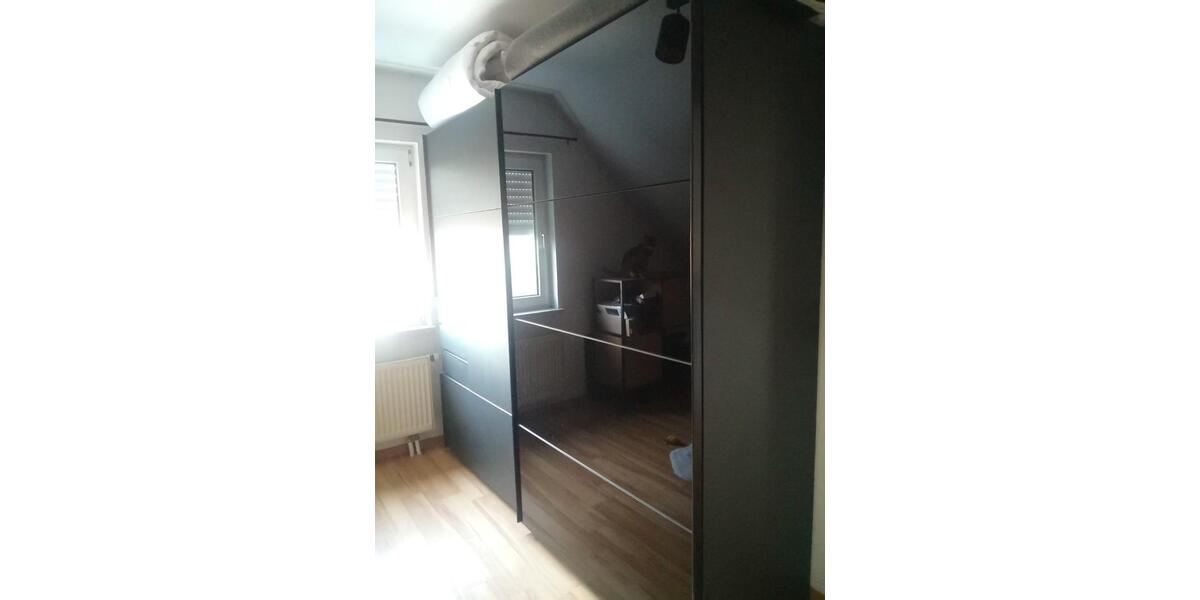 Dachgeschoßwohnung Nüdlingen - 3 Zimmer, 54 m&sup2;, 310&euro; | Angebot:25872187