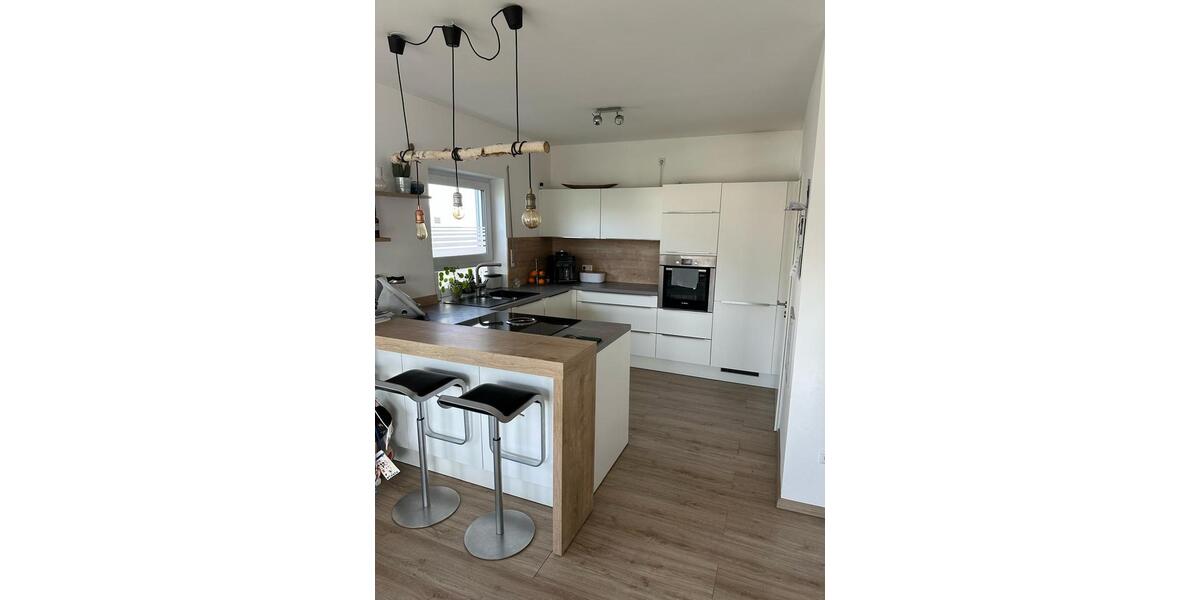 Doppelhaushälfte Günzburg - 6 Zimmer, 145 m&sup2;, 1.700&euro; | Angebot:26349501
