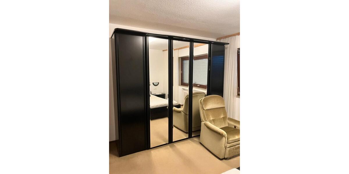 Etagenwohnung Stuttgart - 2 Zimmer, 70 m&sup2;, 600&euro; | Angebot:26551938