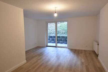 Wohnung Wuppertal Ostersbaum - 2 Zimmer, 64 m&sup2;, 595&euro; | Angebot:26073553