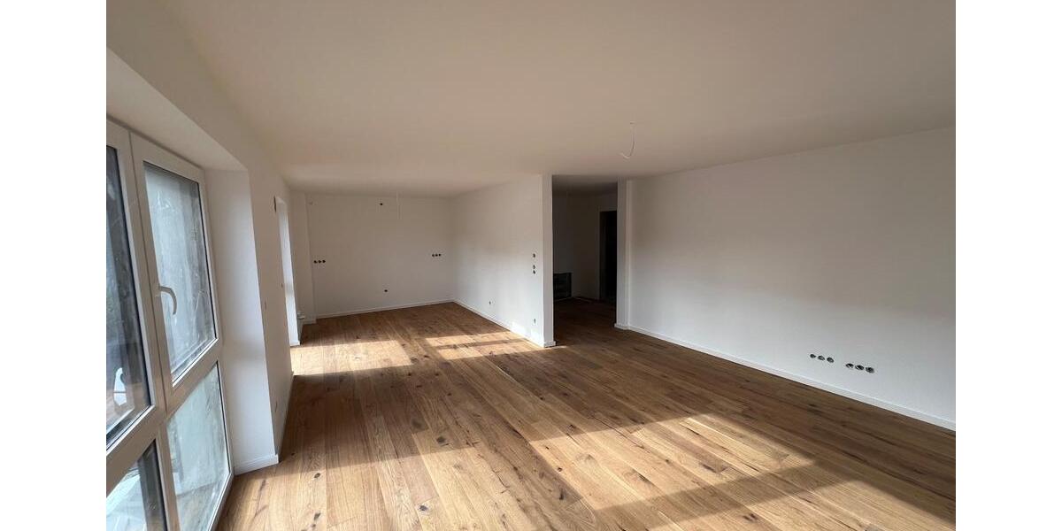 Etagenwohnung Wendlingen am Neckar - 2 Zimmer, 60 m&sup2;, 1.200&euro; | Angebot:24473804