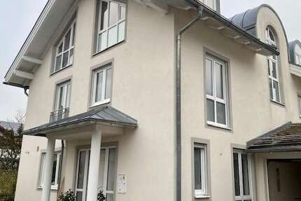 Haus zum Mieten in Riemerling 3.795 € 265 m² 7 zimmer