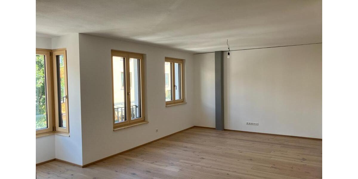Etagenwohnung Immenstadt im Allgäu - 2 Zimmer, 83 m&sup2;, 1.080&euro; | Angebot:26007400