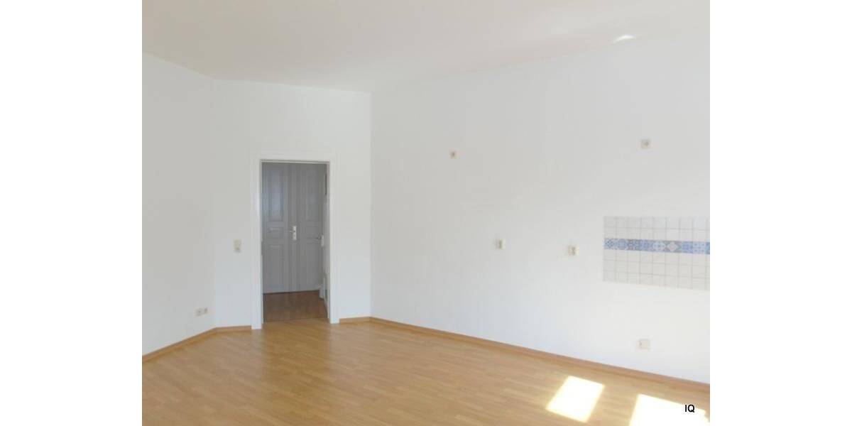 Etagenwohnung Riesa Gröba - 2 Zimmer, 50 m&sup2;, 275&euro; | Angebot:26834247