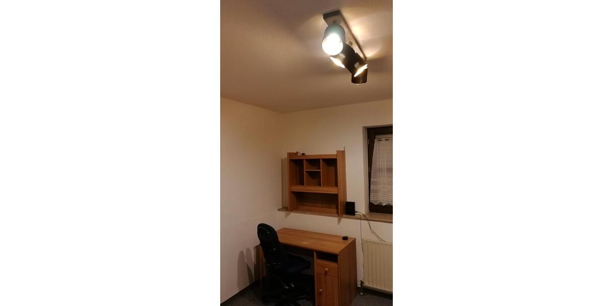 Wohnen auf Zeit Marburg - 1 Zimmer, 14 m&sup2;, 400&euro; | Angebot:26615995