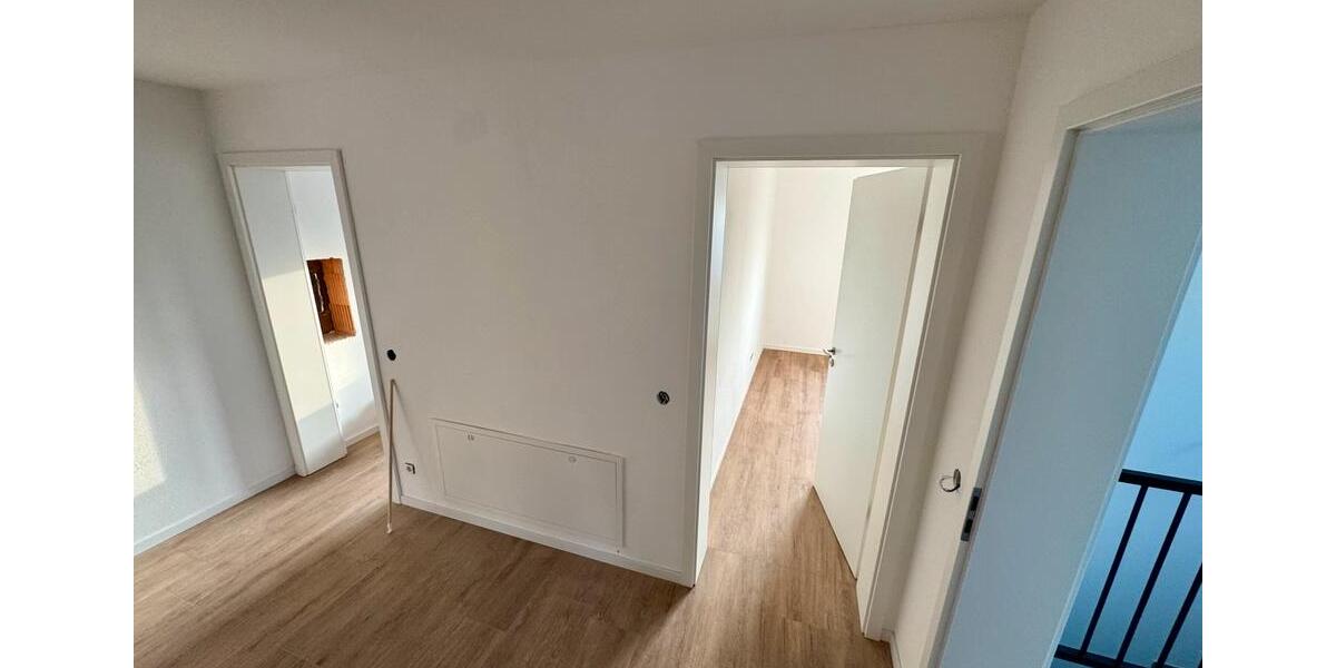 Dachgeschoßwohnung Lindau (Bodensee) - 4 Zimmer, 112 m&sup2;, 1.456&euro; | Angebot:25793624