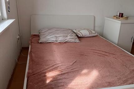 Großes und helles WG-Zimmer in zentraler Lage mit eigenem Balkon 1 zimmer