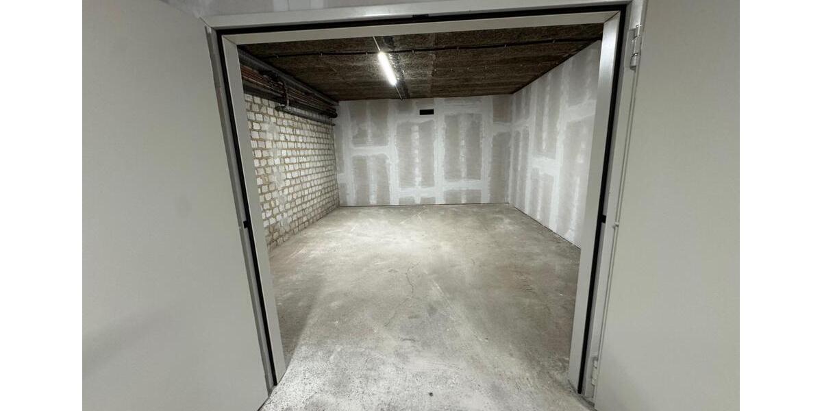 Vermietung von Keller-Aktenräumen zimmer