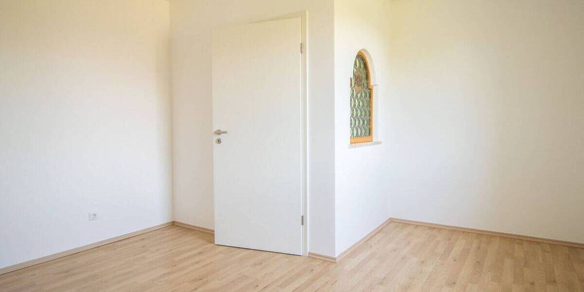 Etagenwohnung Peiting - 4 Zimmer, 126 m&sup2;, 990&euro; | Angebot:26804805