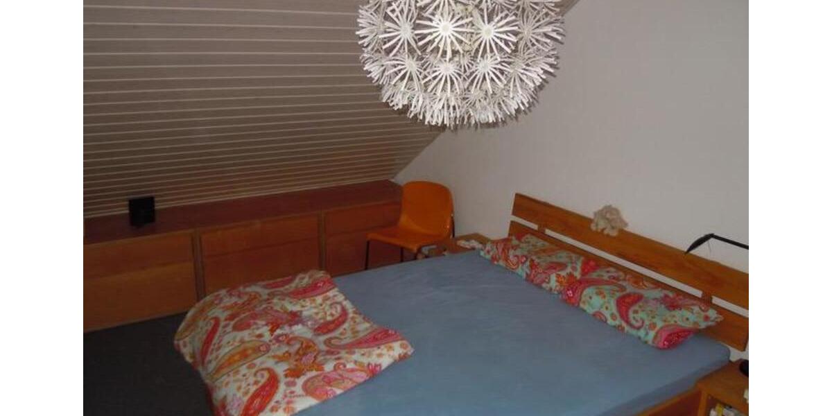 Dachgeschoßwohnung Wettstetten - 3 Zimmer, 85 m&sup2;, 935&euro; | Angebot:24766159