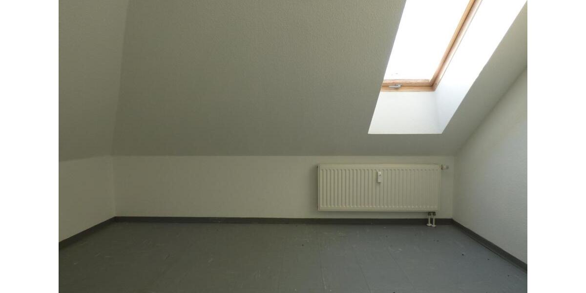 Dachgeschoßwohnung Bad Freienwalde (Oder) - 1 Zimmer, 67 m&sup2;, 503&euro; | Angebot:23449082